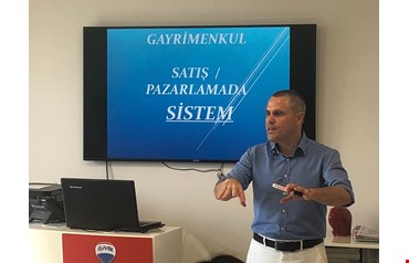 Remax Fenomen Ofisinde Payrut Sistem Tanıtımı